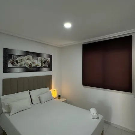 Casa A 7 Minutos De La Playa Con Aire Acondicionado * El Moncayo